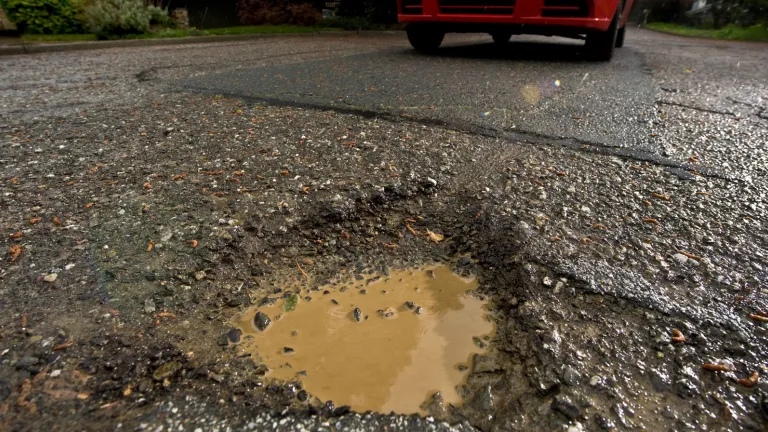 Pothole