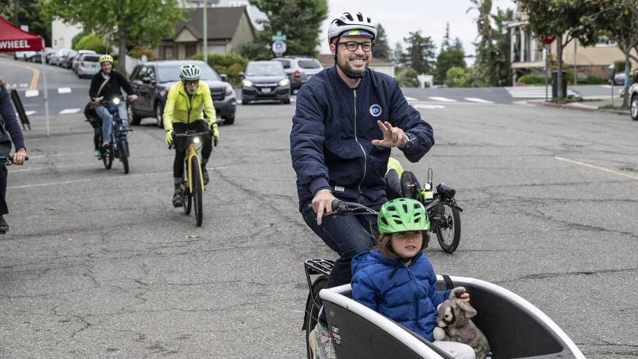 Cyclists in Oakland on Bike to Work Day.