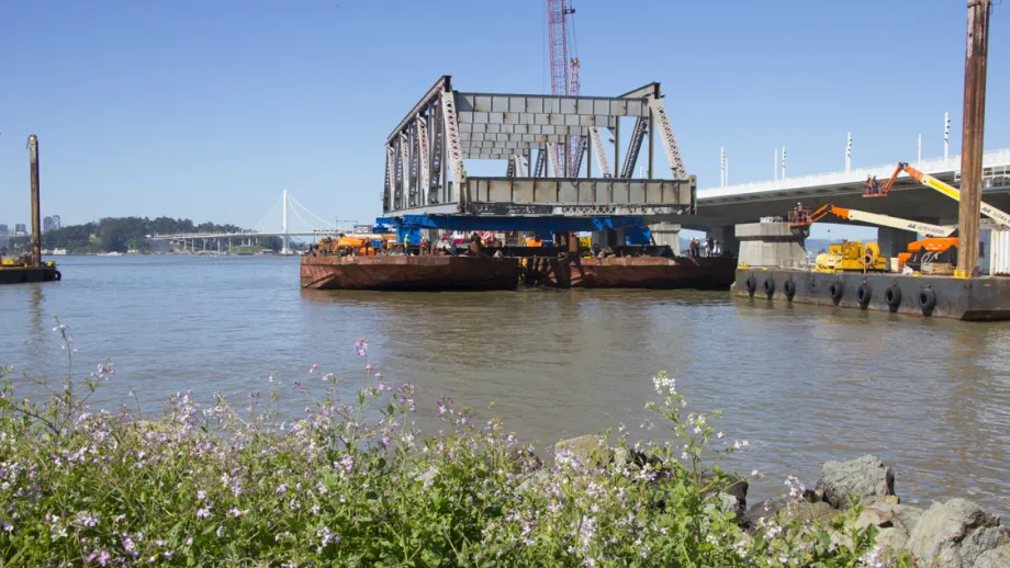 Truss being moved on a barge
