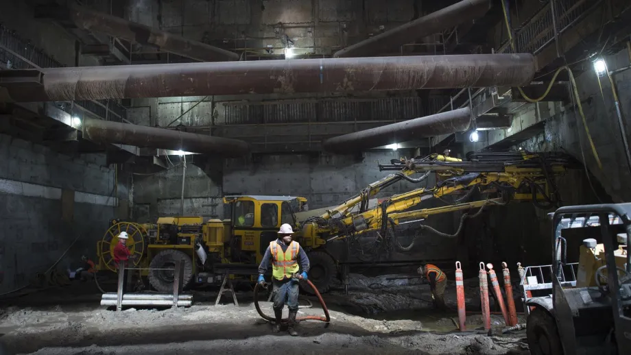 Excavation of Chinatown Station