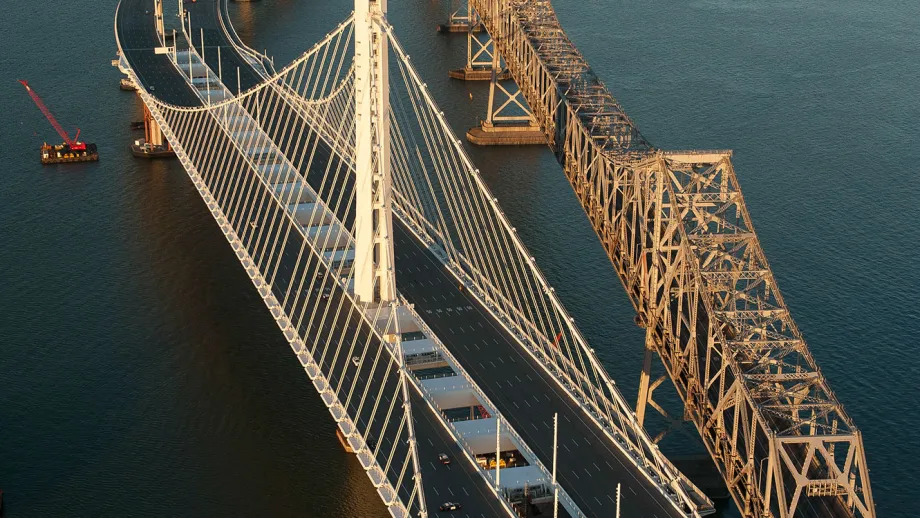 During the five-day Bay Bridge closure leading up to the Labor Day grand opening of the new East Span, construction crews worked 24/7 to add the finishing touches. 