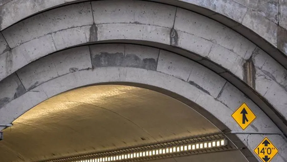 Yerba Buena Tunnel Christmas wreath