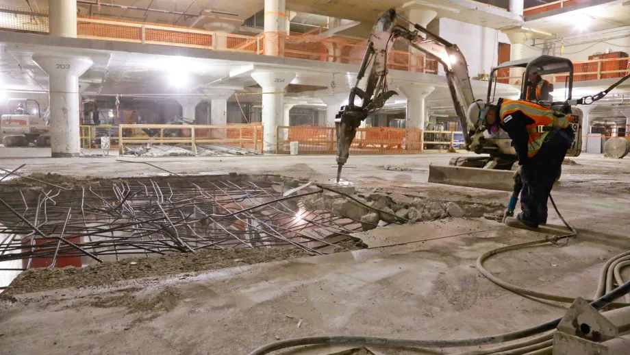 375 Beale St. construction site