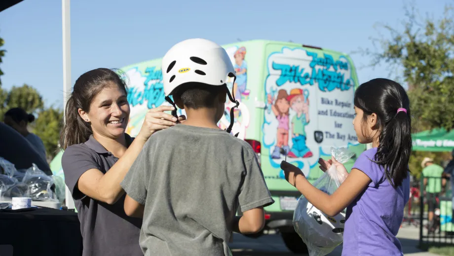Family Biking Workshop in East Palo Alto