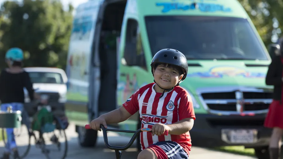 Family Biking Workshop in East Palo Alto