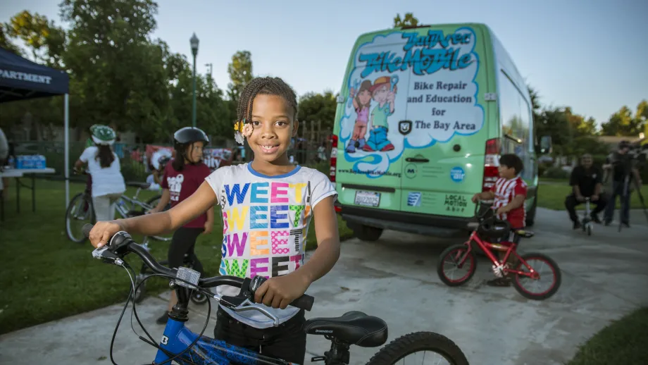 Family Biking Workshop in East Palo Alto