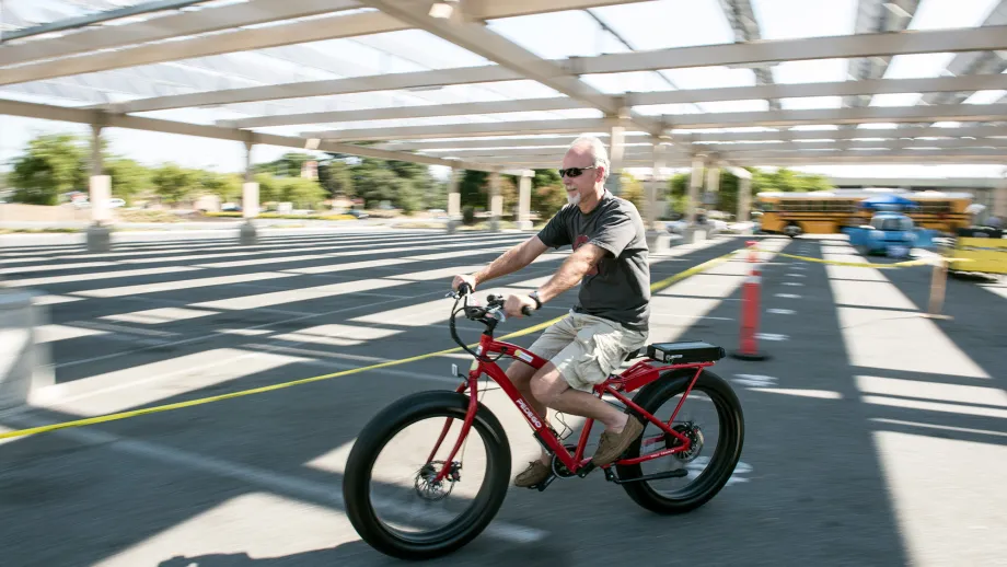 "Experience Electric" in Cupertino