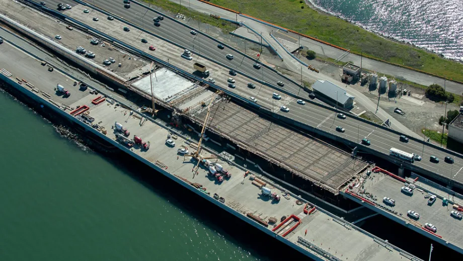 Final Deck Section of New Bay Bridge Placed
