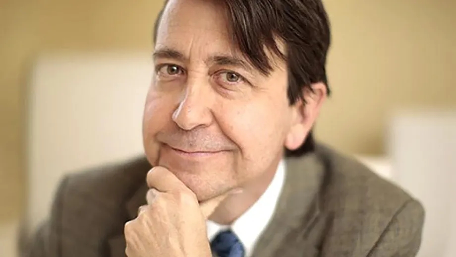 Hank Dittmar portrait
